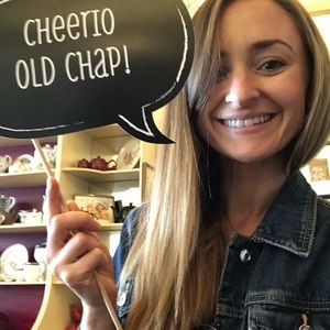 Meet your Posher, Leah